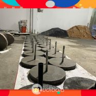 Chân cờ phướn, chân dù đế bê tông bọc thép