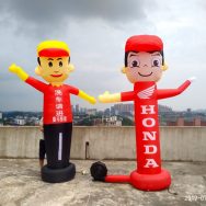 Rối hơi thần tài trưng bày